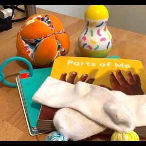 Lovevery Mini bundle 5-6 months